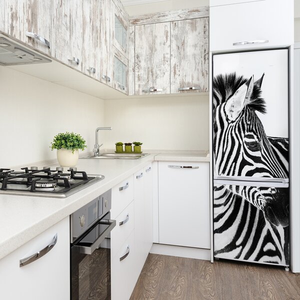 Nálepka fototapeta lednička Zebra ve sněhu FridgeStick-70x190-f-121577688