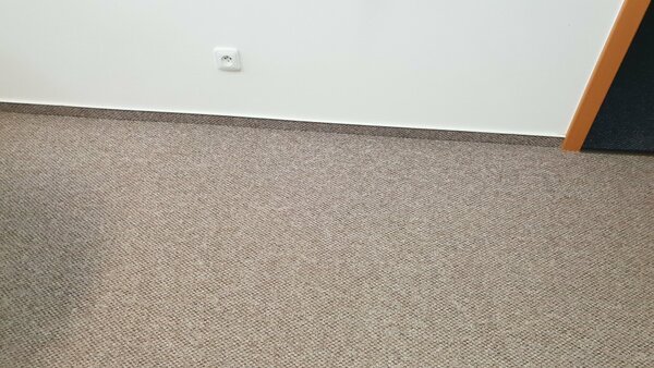 Metrážový koberec Office-O 2114 - P - třída zátěže 32 4 m