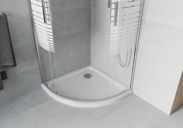 Mexen Rio polokruhový sprchový kout 90 x 90 cm, bílé pruhy, chrom + vanička Flat, bílá - 863-090-090-01-20-4110