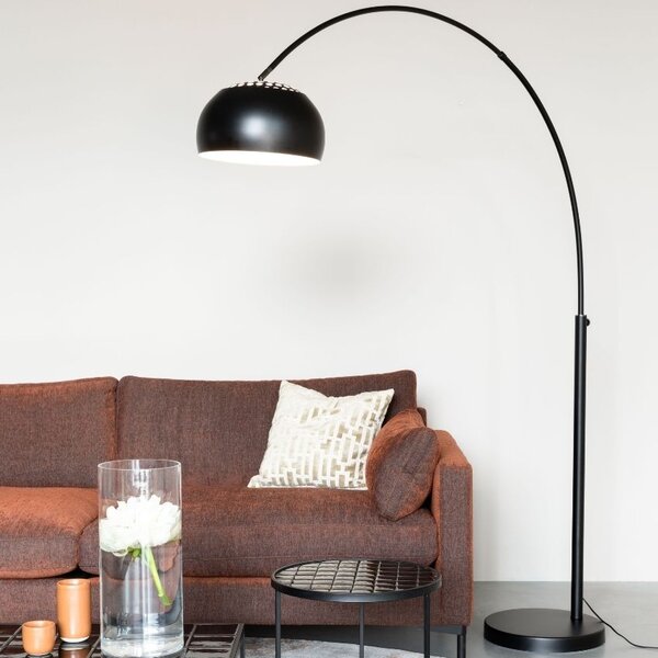 Černá stojací lampa ZUIVER BOW