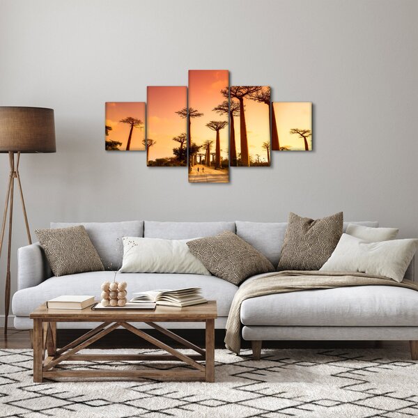 Obraz - Západ slunce v uličce Baobab (125x70 cm)