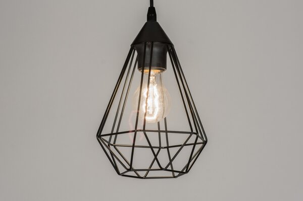 Závěsné industriální svítidlo do kuchyně Signature Crystal Nero (LMD)
