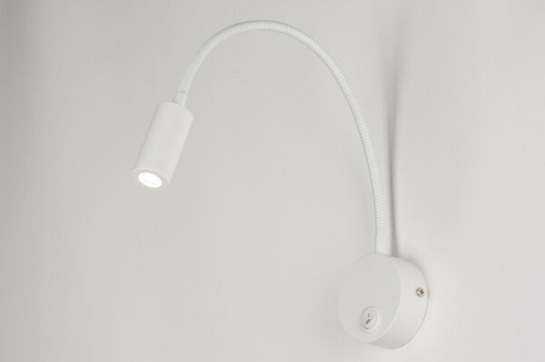 Nástěnné designové bílé LED svítidlo na čtení Fibie White (LMD)