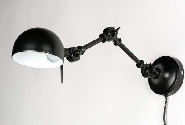 Nástěnné industriální černé svítidlo s kabelem a vypínačem Retro Power Nero (LMD)