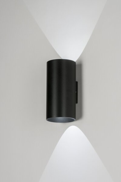 Nástěnné koupelnové designové černé svítidlo Baurne Black (LMD)