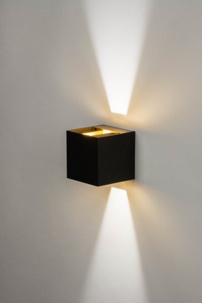 Nástěnné černé LED svítidlo do koupelny Frontal Black (LMD)