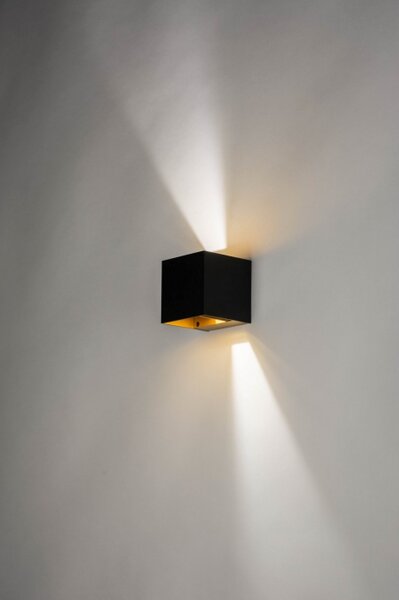Nástěnné černé LED svítidlo do koupelny Frontal Black (LMD)