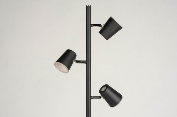Stojací designová LED lampa se stmívačem Ferranta Black (LMD)
