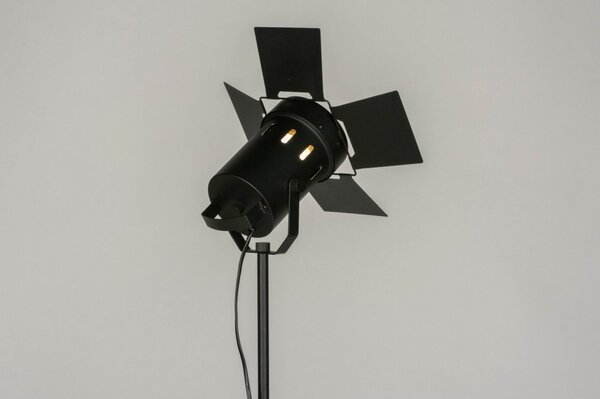 Stojací designová industriální lampa Cinema Logic Black (LMD)