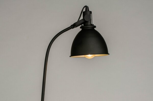 Stojací lampa Marina Black (LMD)