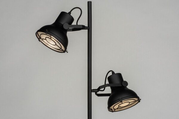 Stojací lampa Industry Manchester Nero (LMD)