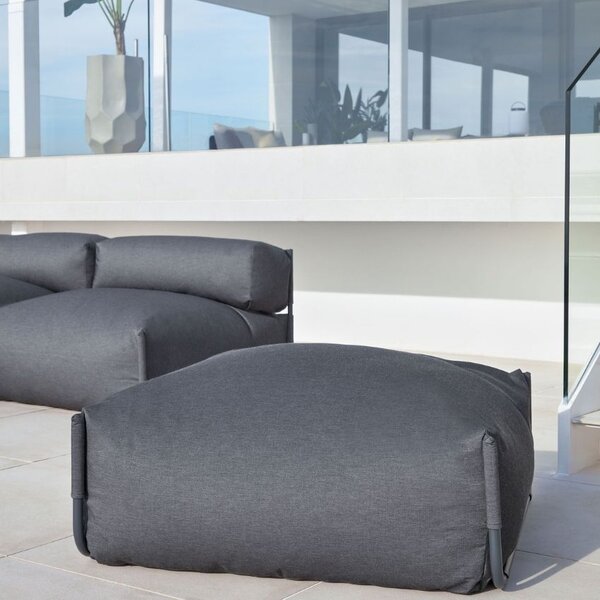 Kave Home Tmavě šedý zahradní modul/podnožka Square 101 x 101 cm