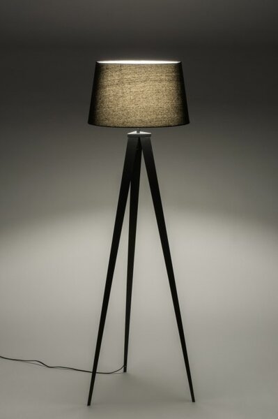 Stojací lampa Kohlmann Limited Black Dia (LMD)