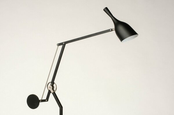 Stojací lampa Ventura Elegante Nero (LMD)
