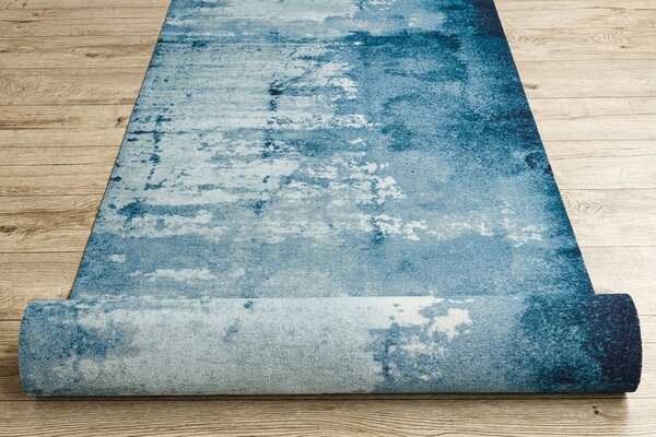 Associated Weavers Běhoun pogumovaný DIGITAL - CONCRETE Beton abstraktní modrý Šíře: 65 cm
