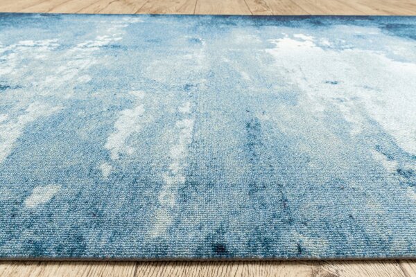 Associated Weavers Běhoun pogumovaný DIGITAL - CONCRETE Beton abstraktní modrý Šíře: 65 cm
