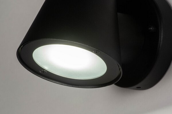 Nástěnné venkovní svítidlo Grand Mona Black Plus (LMD)