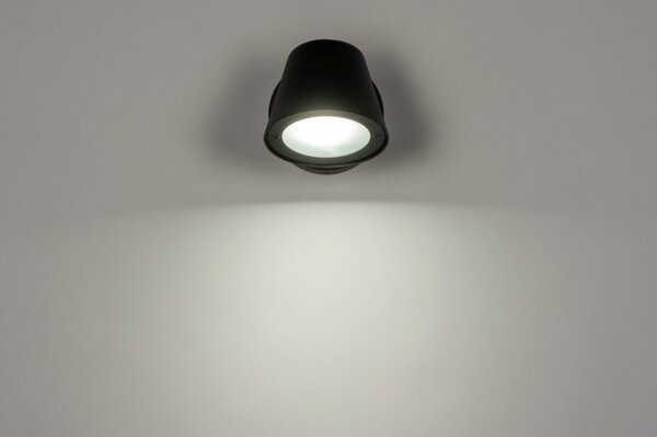 Nástěnné venkovní svítidlo Grand Mona Black Plus (LMD)