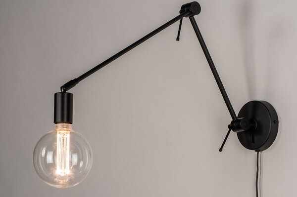 Nástěnné svítidlo s vypínačem Bulb Petite Wall (LMD)