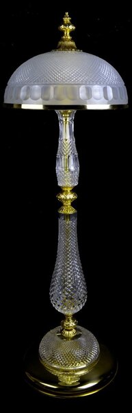 WRANOVSKY Nižší stojací lampa ve stylu Bohemia Baccarat se stínidlem z pískovaného skla a mosaznými odlitky. W308031100FL