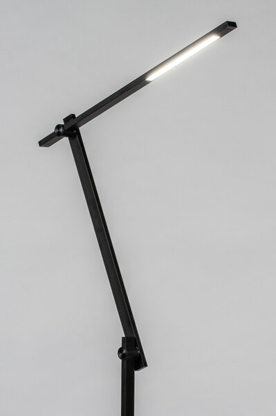 Stojací LED lampa se stmívačem Ariett Black (LMD)