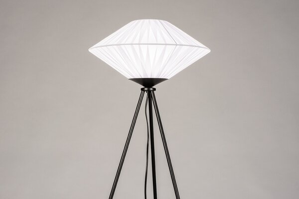 Stojací lampa Beath (LMD)