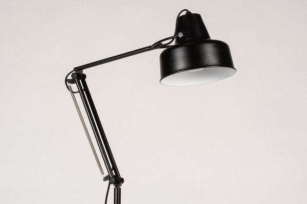Stojací lampa Bristol (LMD)
