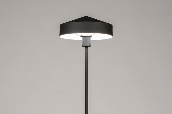 Stojací lampa Cloucester (LMD)
