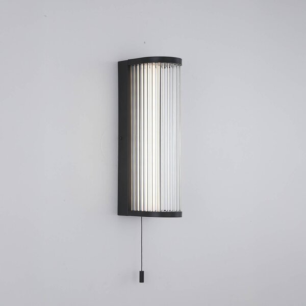 Searchlight LED nástěnné světlo Rue, černé, IP44, kov, sklo, 3 000 K, stmívatelný, Černá, Koupelna, kov