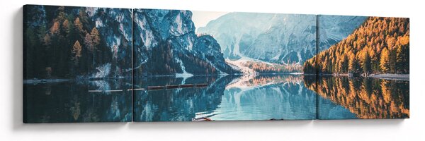 Obraz - Lodě na jezeře Braies (170x50 cm)