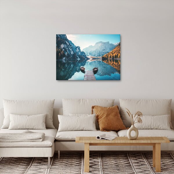 Obraz - Lodě na jezeře Braies (70x50 cm)