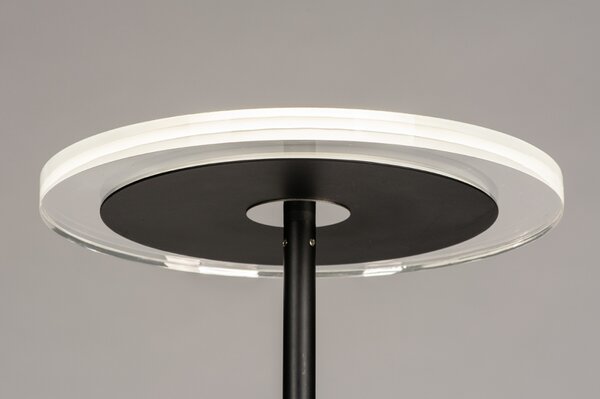 Stojací LED lampa se stmívačem Garcia Black Plus (LMD)