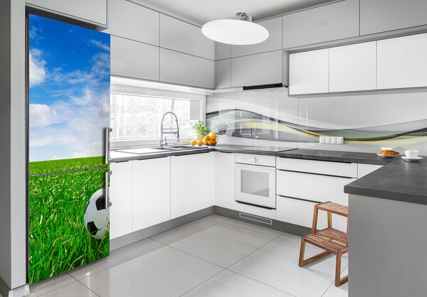 Tapeta nálepka na ledničku Fotbal na louce FridgeStick-70x190-f-48400387
