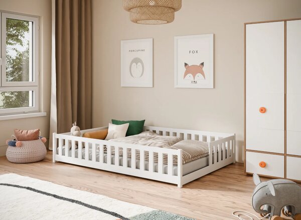 Dětská Montessori postel z masivu borovice VILÉM - 200x140 cm - BÍLÁ