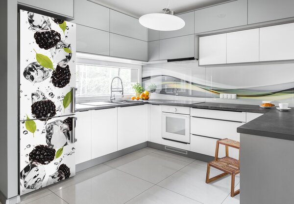 Nálepka na ledničku fototapeta Ostružiny a voda FridgeStick-70x190-f-52519211