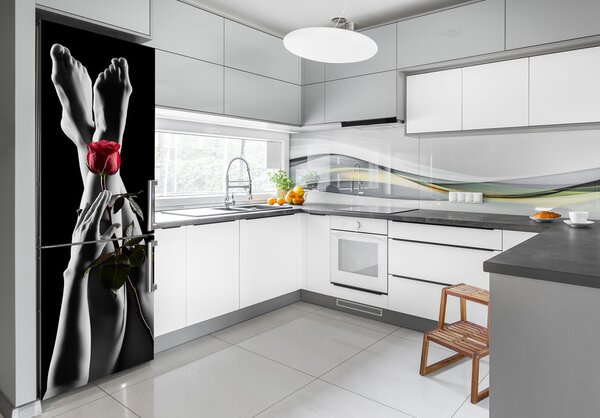Nálepka fototapeta na ledničku Růže a chodidla FridgeStick-70x190-f-58242164