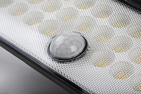 RABALUX 77129 Zavod solární nástěnné svítidlo/reflektor se senzorem LED 8W/800lm 5000K IP65 černá