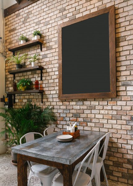Toptabule.sk Černá křídová tabule PREMIUM v rustikálním dřevěném rámu 60x40 cm