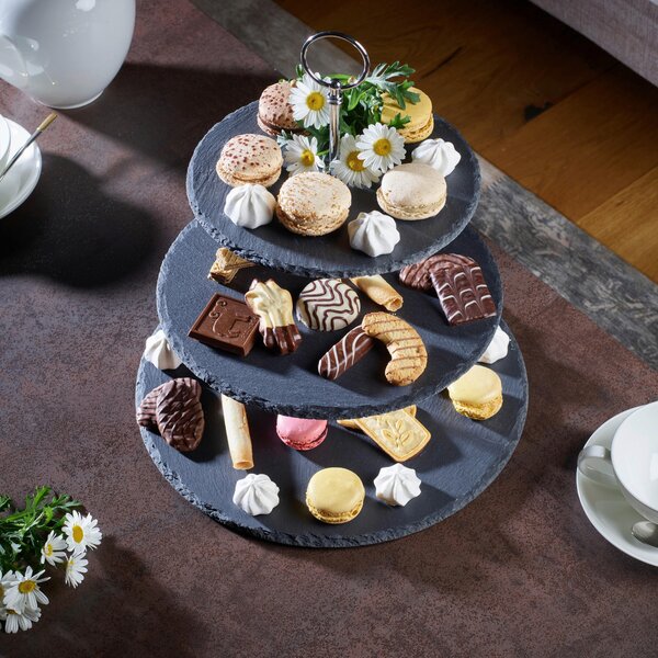 STOJAN NA CUPCAKY Echtwerk - Etažéry, Online Only