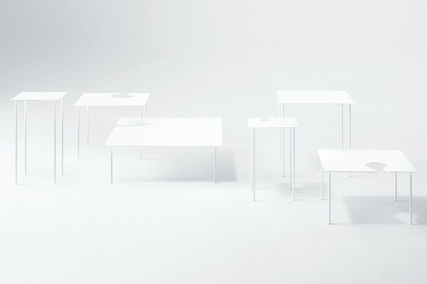 Desalto designové odkládací stolky Softer than Steel (30 x 30 cm)