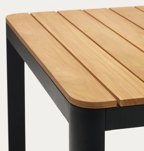 Teakový zahradní jídelní stůl Kave Home Bona s černou podnoží 200 x 100 cm