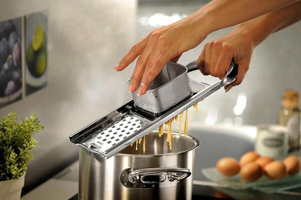 Nerezové struhadlo na Spätzle TRADIZIONE krátká spaetzle - GEFU