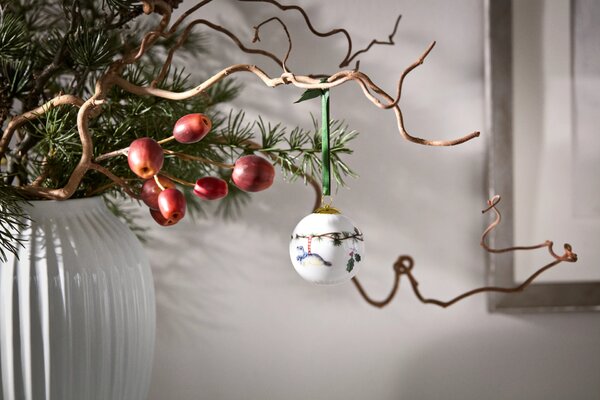 Kähler Design Porcelánová vánoční baňka Hammershøi Christmas - 2026 KD589