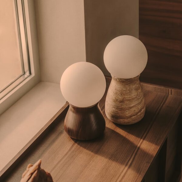 Béžová kamenná stolní lampa Kave Home Okeni