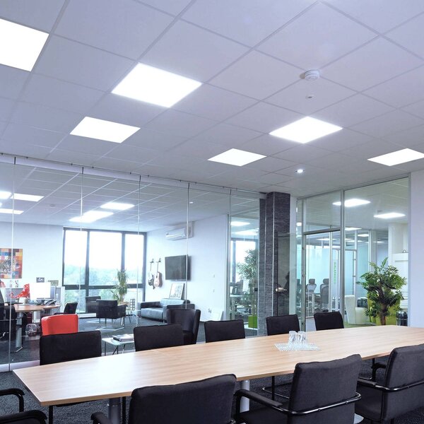 Základní kancelářský LED panel, 62x62 cm, 4 000 K