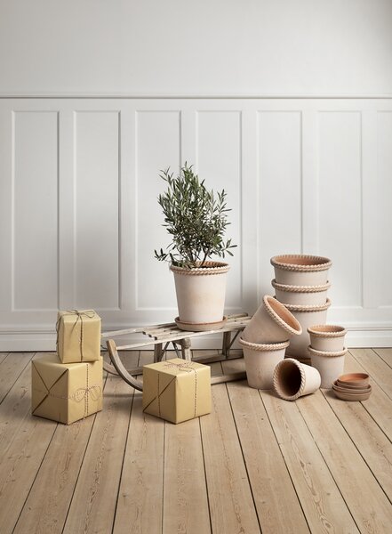 Bergs Potter Terakotový květináč Emilia Rosa - 16 cm BP102