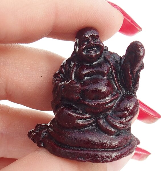 E-bonsai Budha červený sedící 2,5 x 3 cm