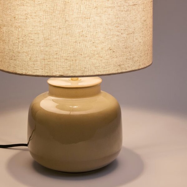 Zelená keramická stolní lampa Kave Home Tay