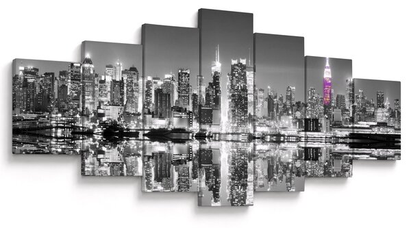 Obraz - New York a fialový mrakodrap (210x100 cm)