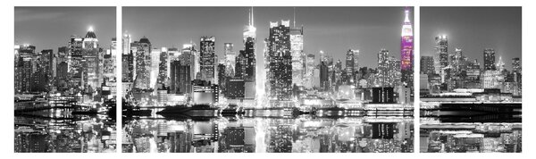 Obraz - New York a fialový mrakodrap (170x50 cm)